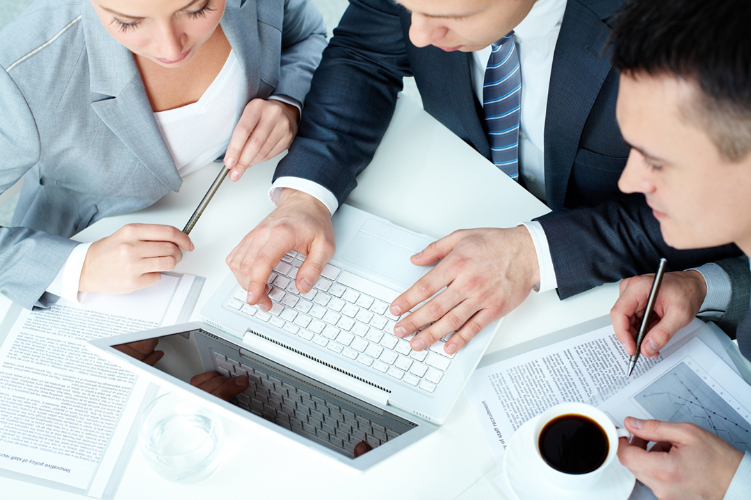 premium-strategy-cumplimiento-normativo-diligencia-empresa-consultoria-asesoria-grupos-laborales-empresariales
